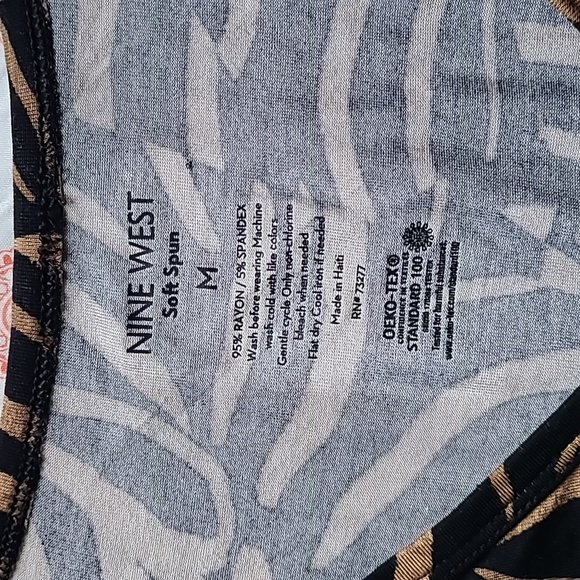 Nine West women's soft spun tank top medium NWT - Picture 3 of 8